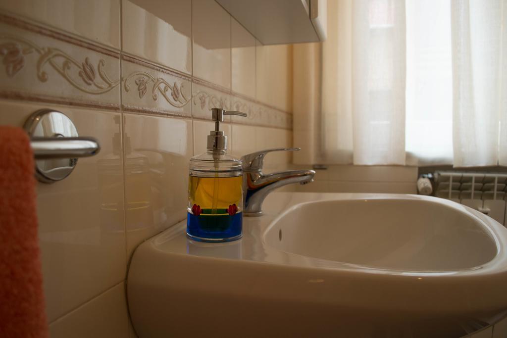 Casa Al Mare Apartment Албисола Супериоре Екстериор снимка