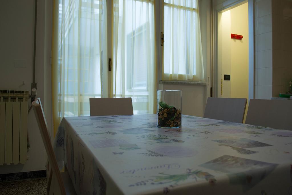 Casa Al Mare Apartment Албисола Супериоре Екстериор снимка